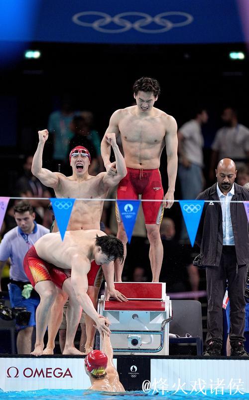 中国队勇夺世锦赛男子4x200米自由泳接力银牌 中国队勇夺世锦赛男子4x200米自由泳接力银牌